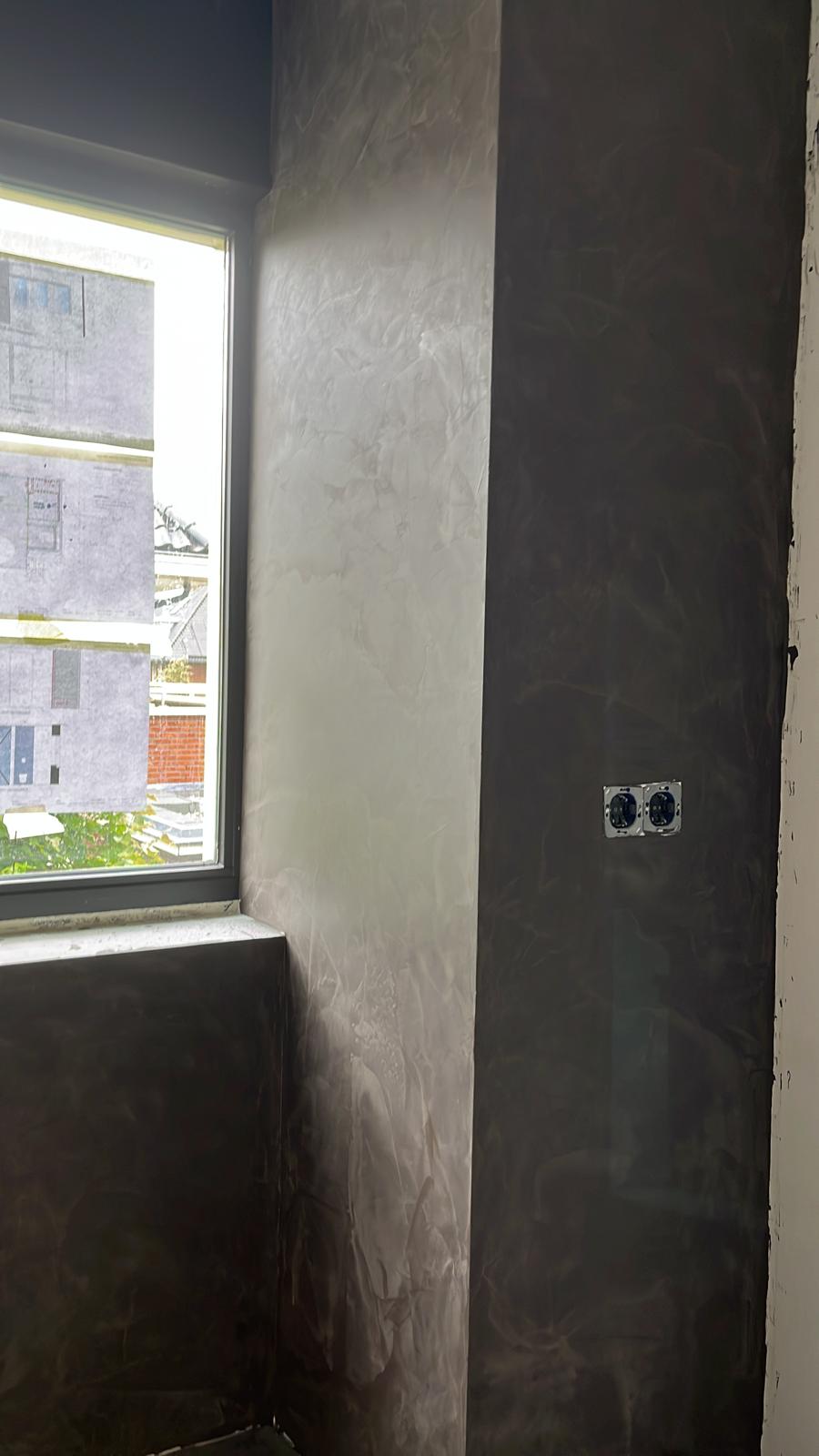 Betonciré wand in luxe interieur