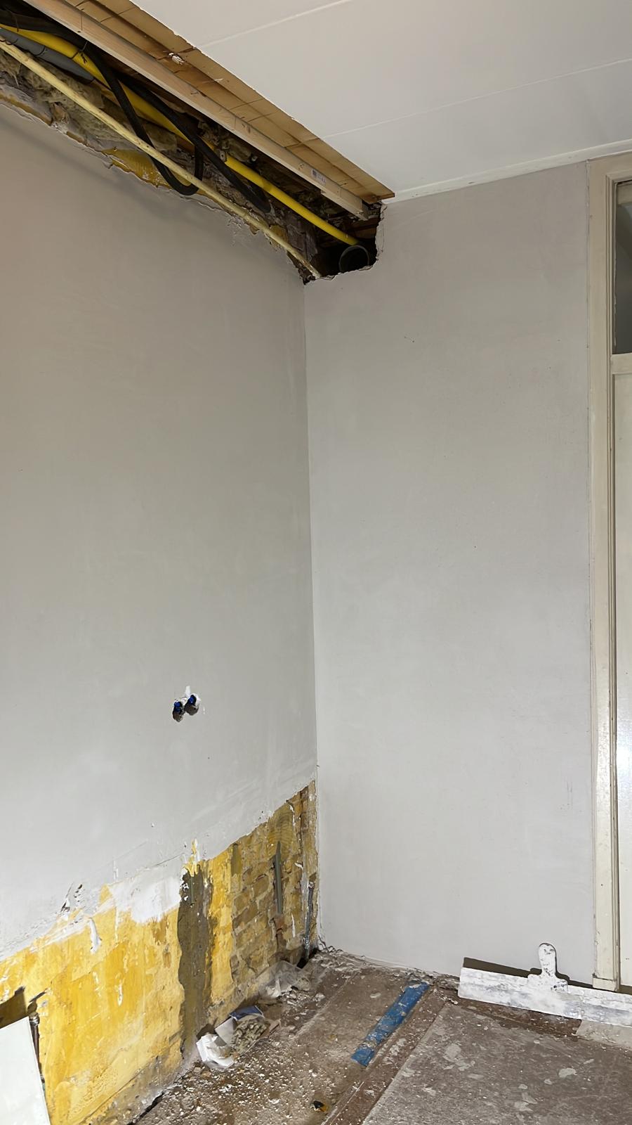 Hersteld stucwerk klaar voor afwerking